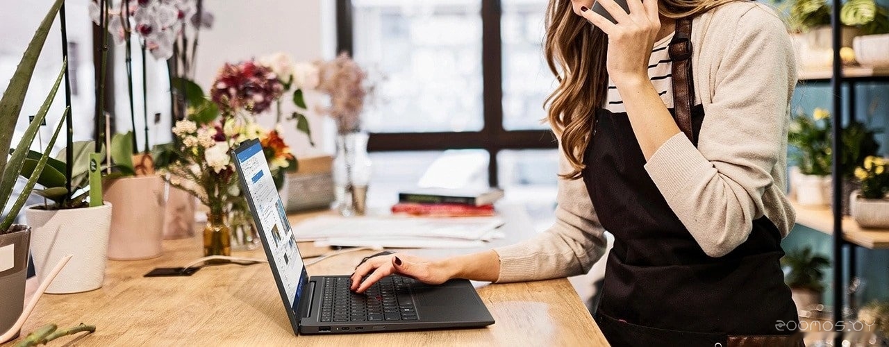 Ноутбук Lenovo ThinkPad X1 Carbon Gen 10 (21CCSB9H00) в  магазине Терабит Могилев