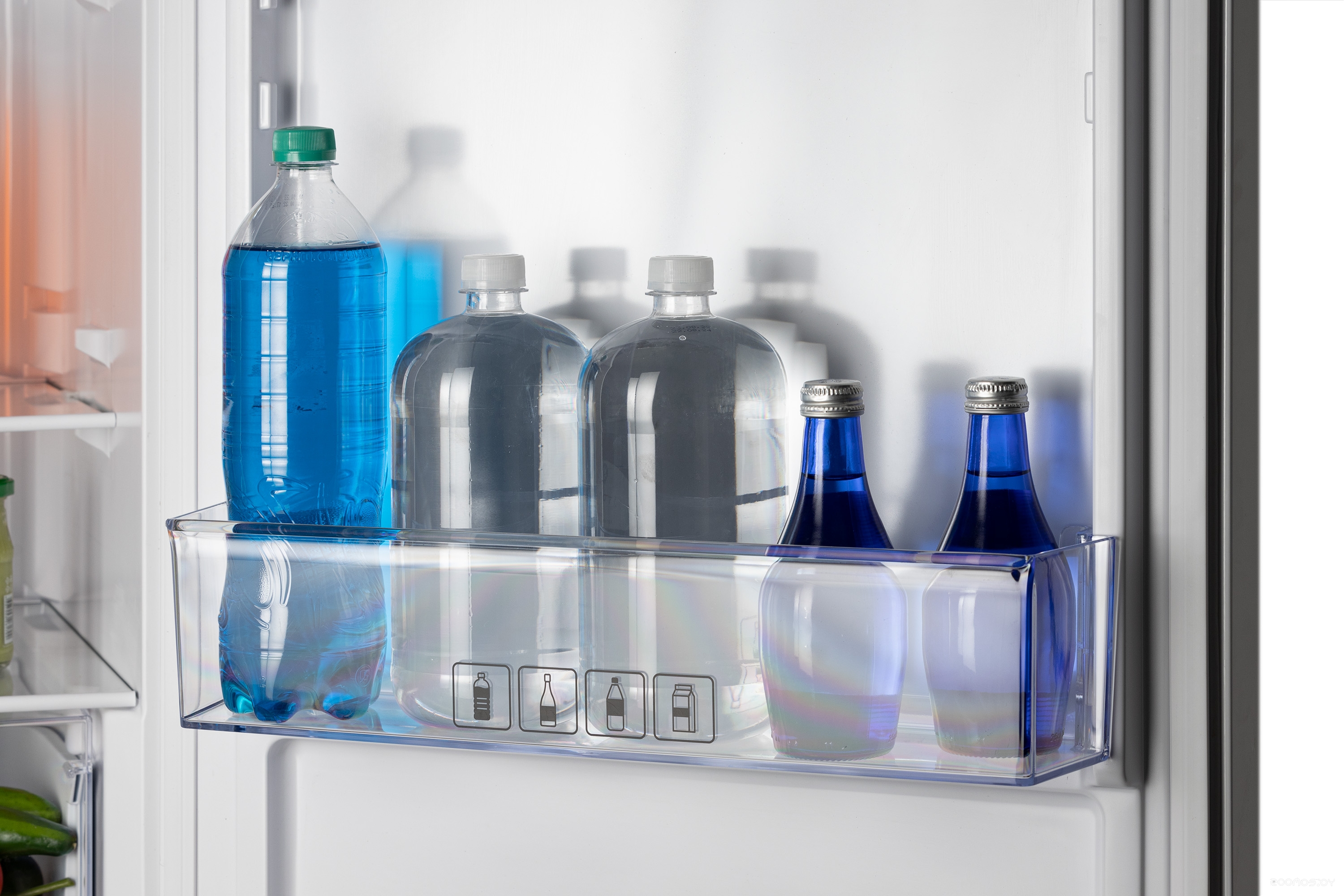 ����������� NORDFROST NRB 162NF X �  �������� ������� �������