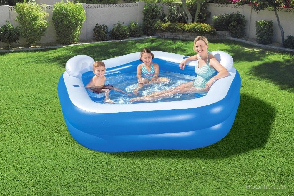 �������� ������� Bestway 54153 (213x206x69) �  �������� ������� �������