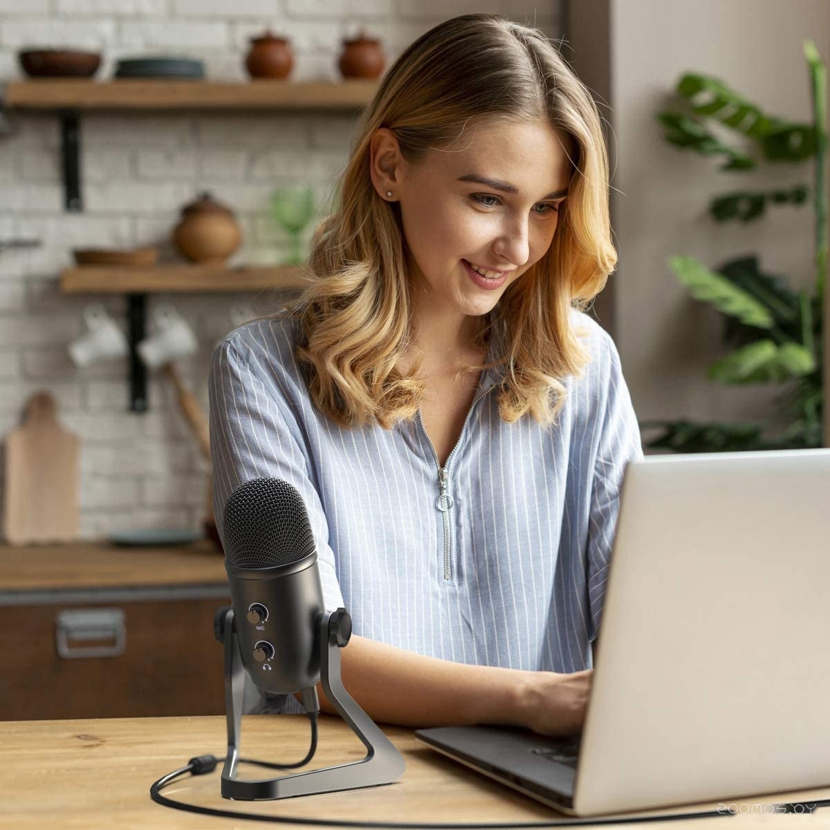 ������������� ���� Weissgauff HMT-207 �  �������� ������� �������