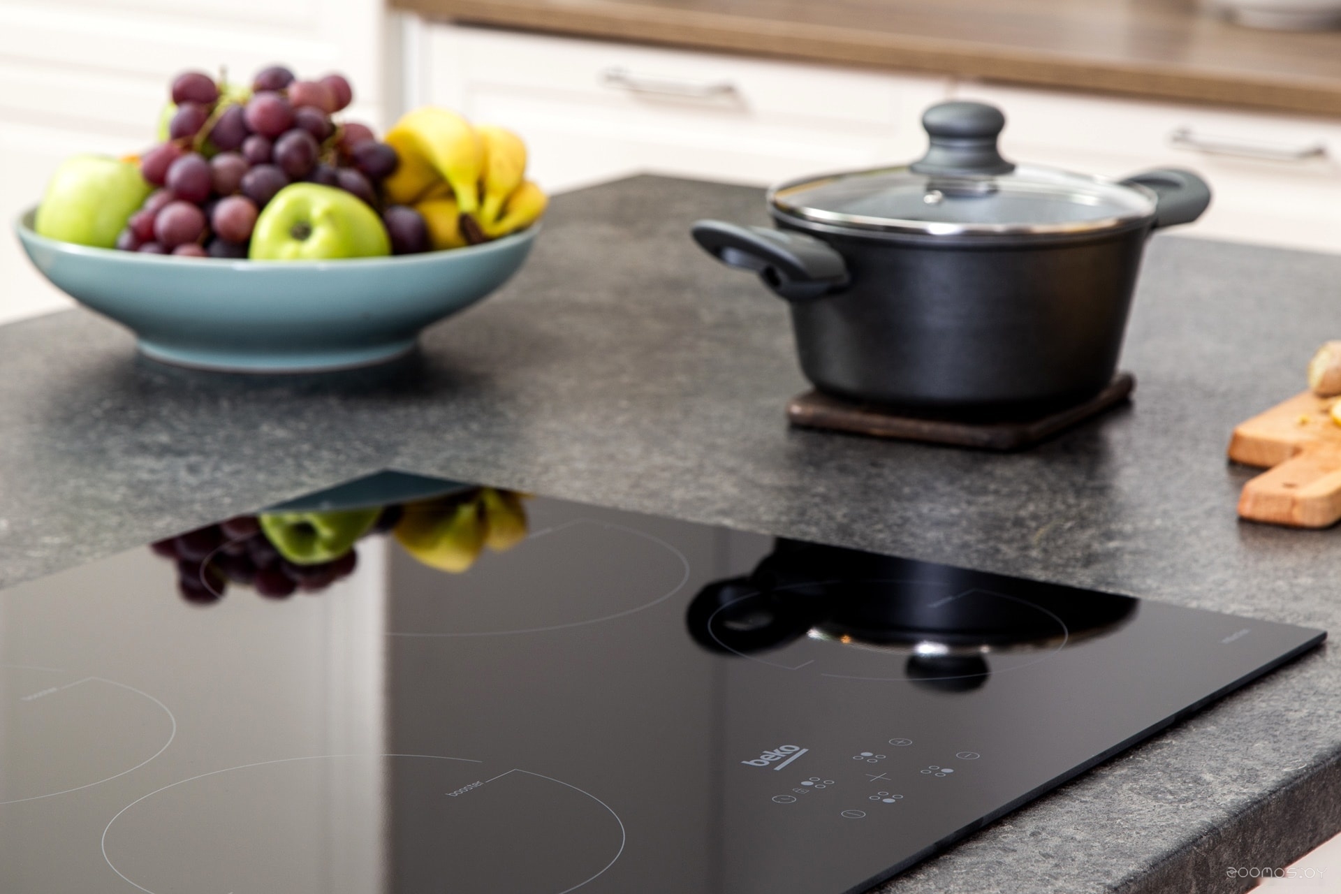 �������� ������ Beko HII 64400 MT �  �������� ������� �������